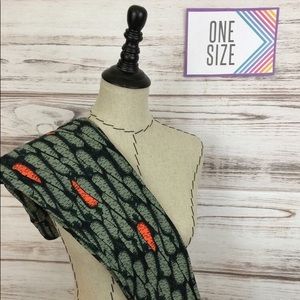 LuLaRoe OS Carrot Leggings